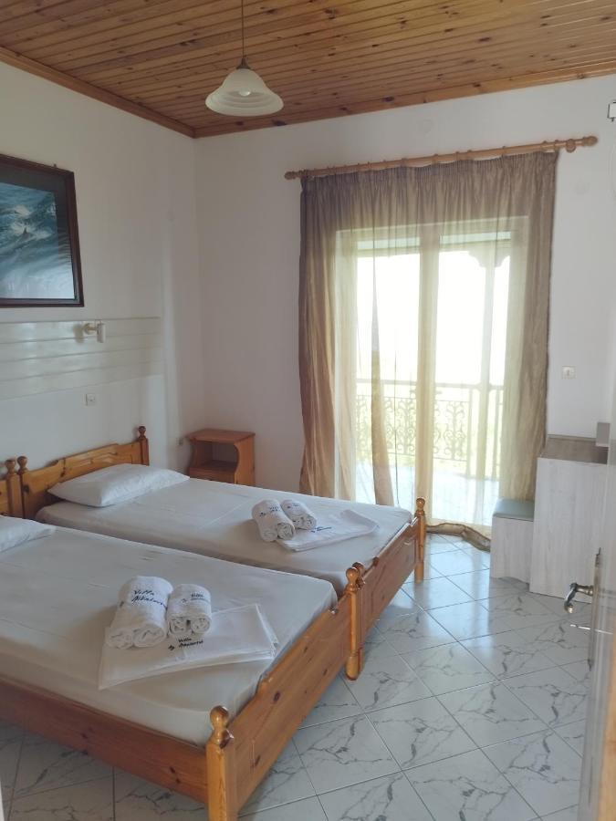 Villa Agia Aikaterini Amoudi Esterno foto